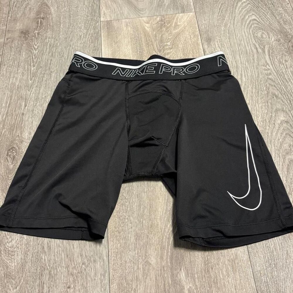 Nike Men's Black Shorts